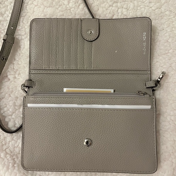 Michael Kors Bags Michael Kors Leather Phone Crossbody Purse Poshmark
